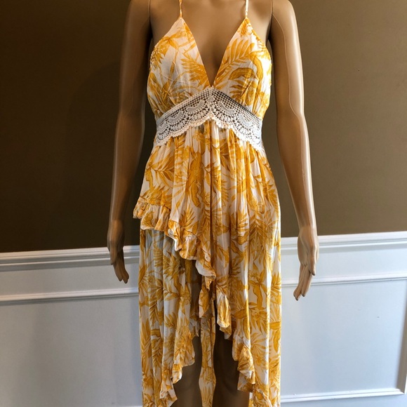 SALE! Open Back High/Low Dress! - Picture 6 of 7